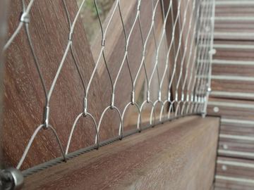 Virola y malla anudada de la barandilla del acero inoxidable del alambre de cuerda para la red de la cerca del jardín de la seguridad